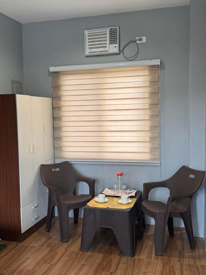 Casa Alberto Of Calapan Town Center Eksteriør bilde