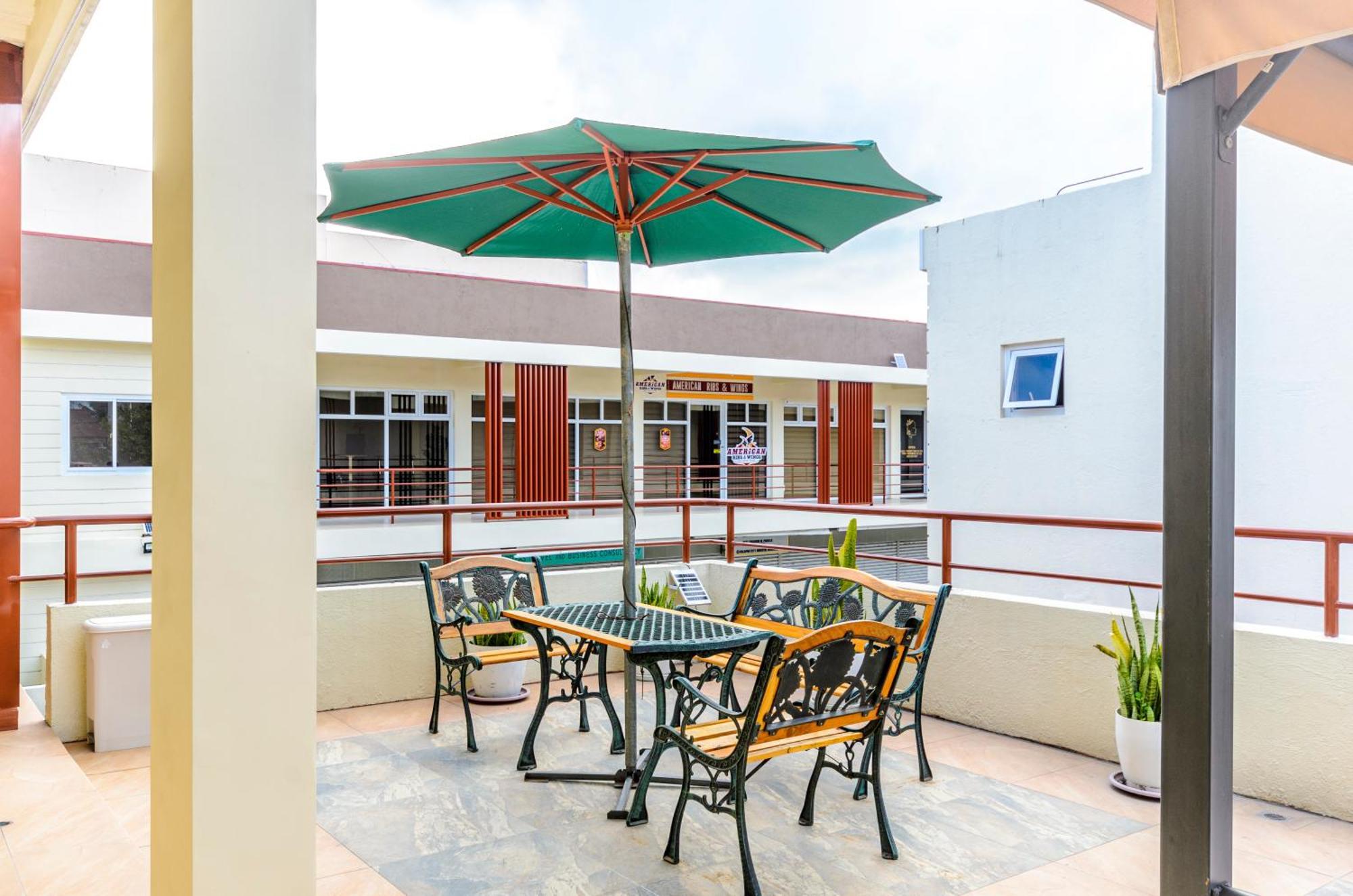 Casa Alberto Of Calapan Town Center Eksteriør bilde