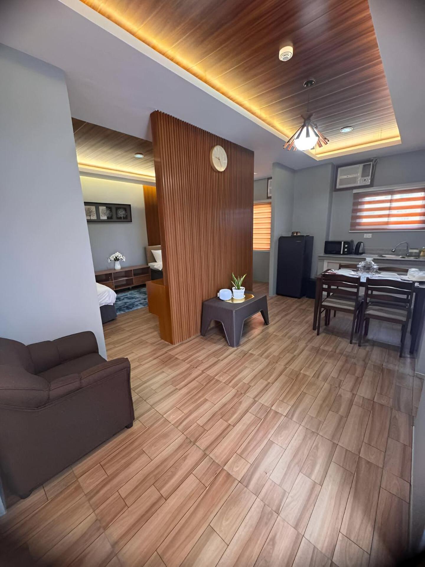 Casa Alberto Of Calapan Town Center Eksteriør bilde